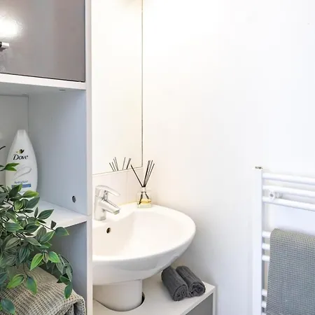 Cozy & Chic In Montorgueil - 4 Guests Apartment Paris